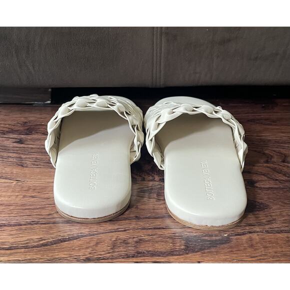 $1,195 NIB Bottega White Veneta Weave Cassette Leather Sandals Size 42(9) main image 6